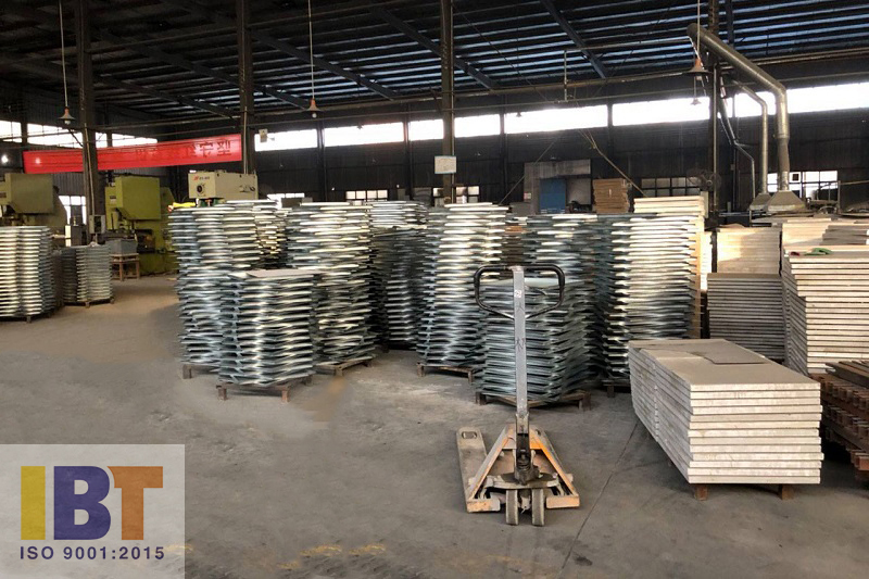 Sàn nâng kỹ thuật là gì?  